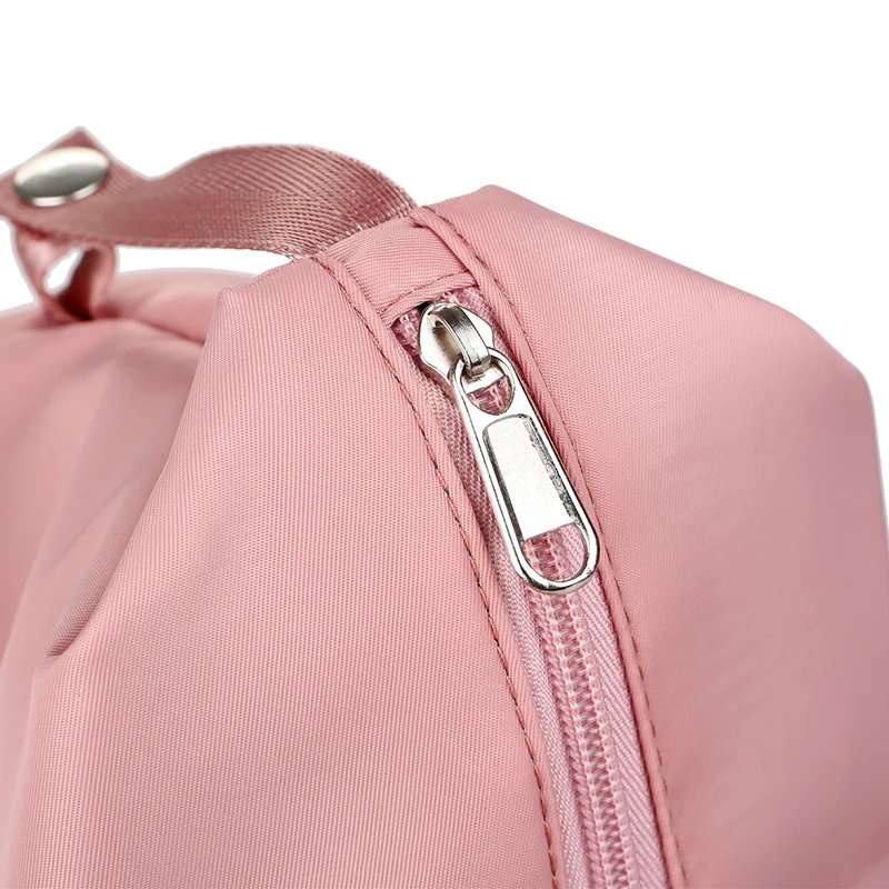 🧳 Extendable Large-Capacity Travel Duffle Bag 🧳 Extendable Large-Capacity Travel Duffle Bag