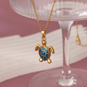 Gold Turtle Pendant Necklace - Image 5