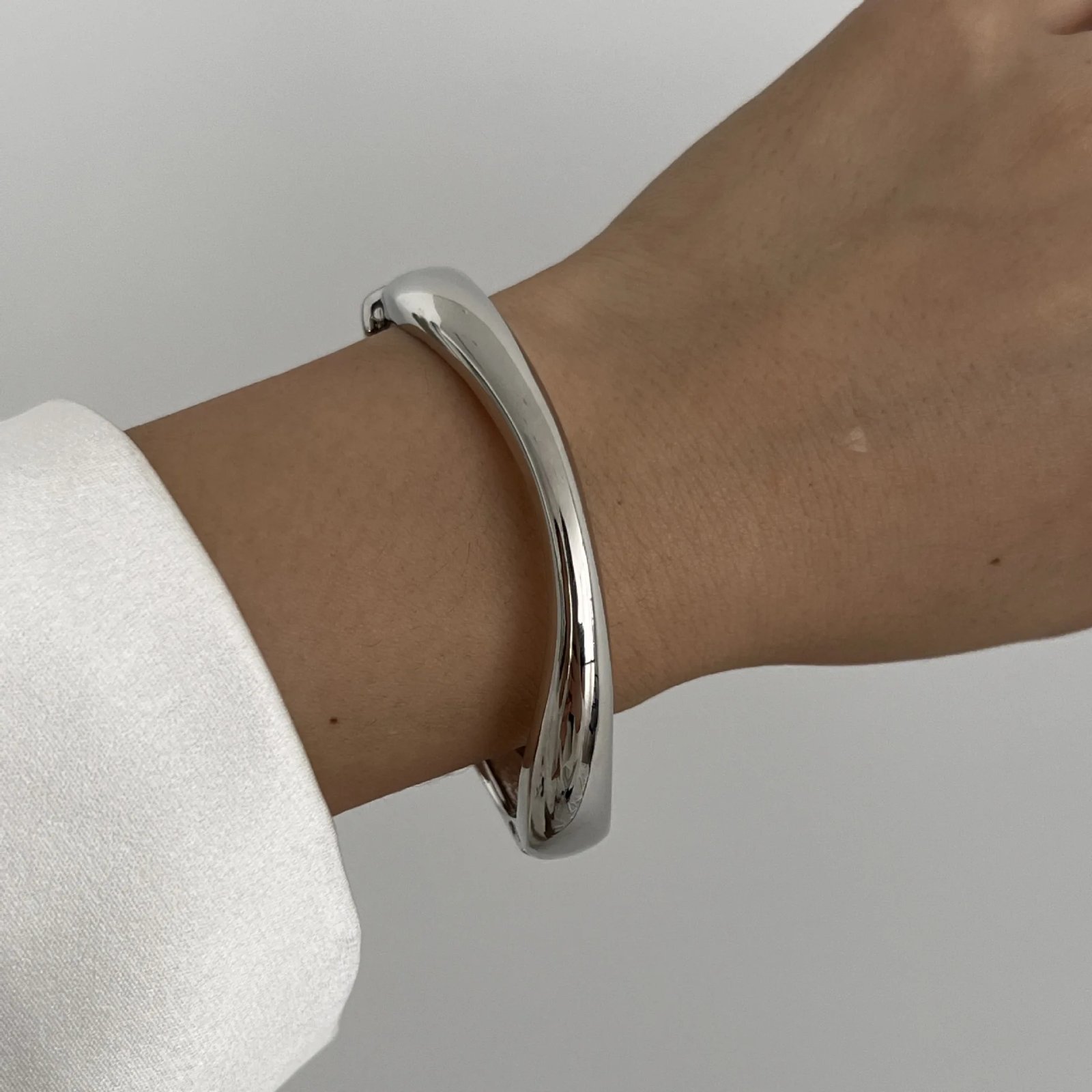 Vintage Hip-Hop Cuff Bracelet Vintage Hip-Hop Cuff Bracelet