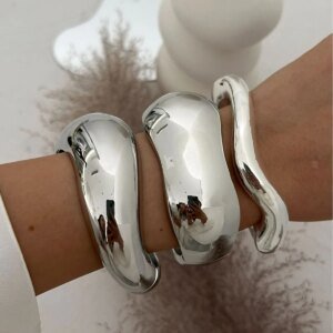 Vintage Wide Cuff Bracelet - Image 4