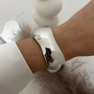 Vintage Wide Cuff Bracelet - Image 5