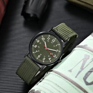 Men's Military-Style Quartz Watch - Image 3