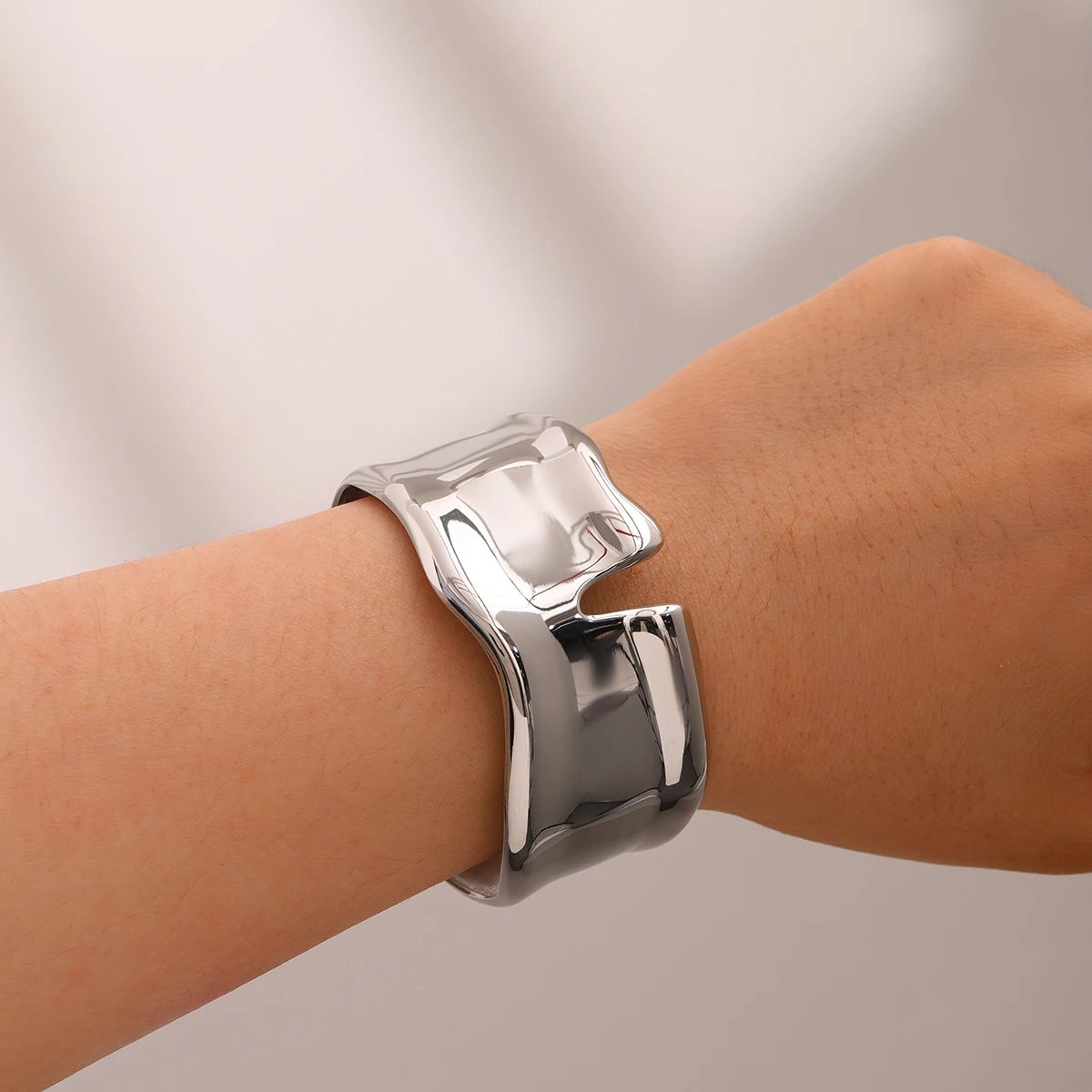 Stainless Steel Bangle for Women Stainless Steel Bangle for Women
