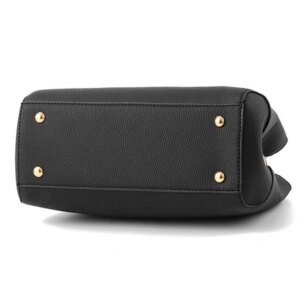Elegant Women's Messenger Bag - Image 6