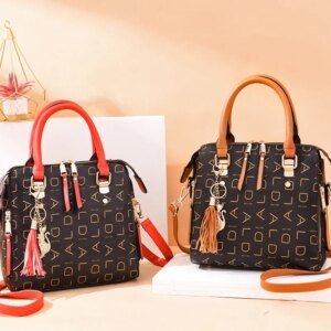 Fashion English Letter Handbag - Image 5